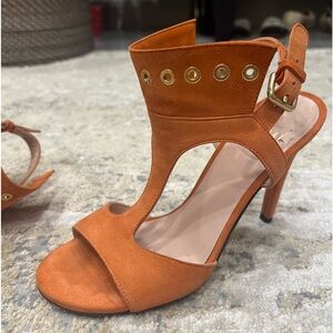 Stuart Weitzman orange suede heels, size 7